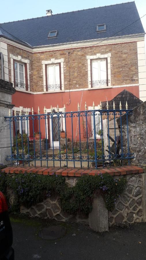 La Villa D Iska Souge-le-Ganelon Экстерьер фото